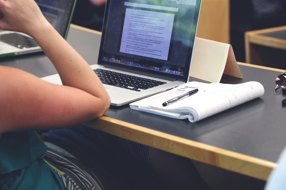 Cursos de especialização no Brasil já têm o triplo de estudantes que o mestrado e o doutorado